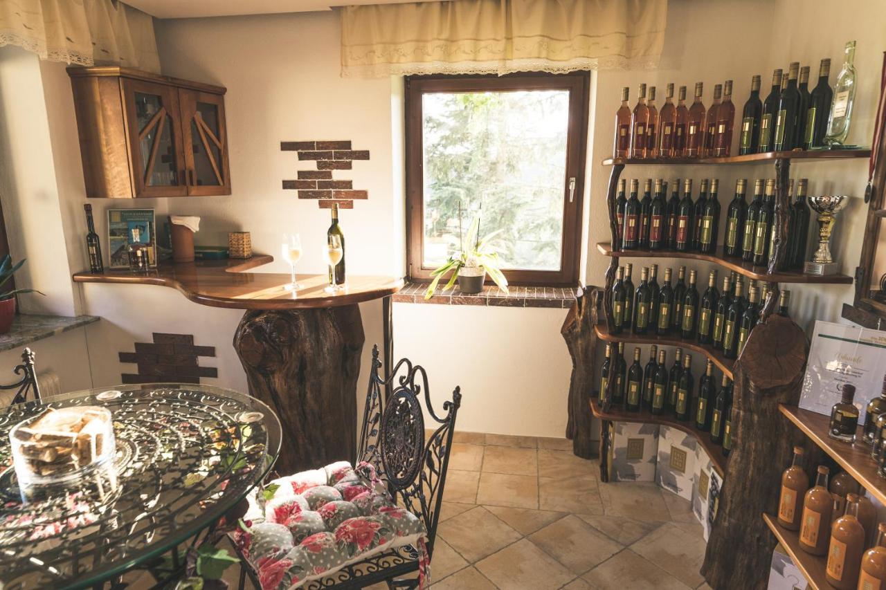 Wein & Gaestehof Erlacher Hartmannsdorf Dış mekan fotoğraf